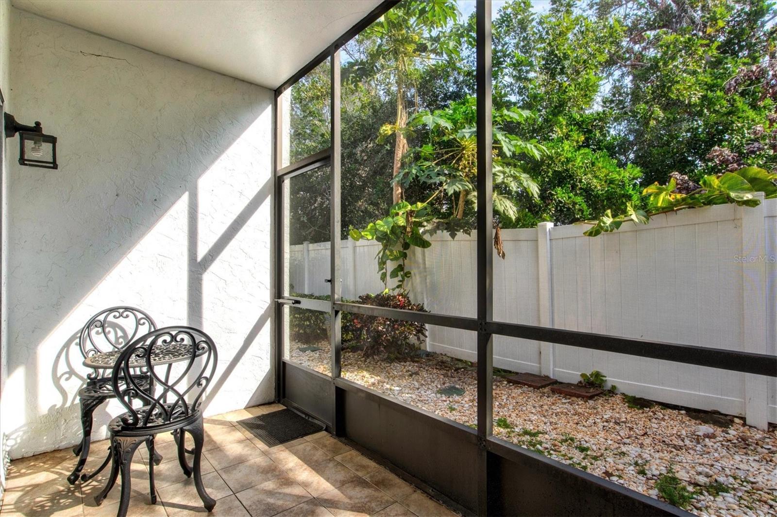 3275 BENEVA RD #104, SARASOTA, FL, 34232