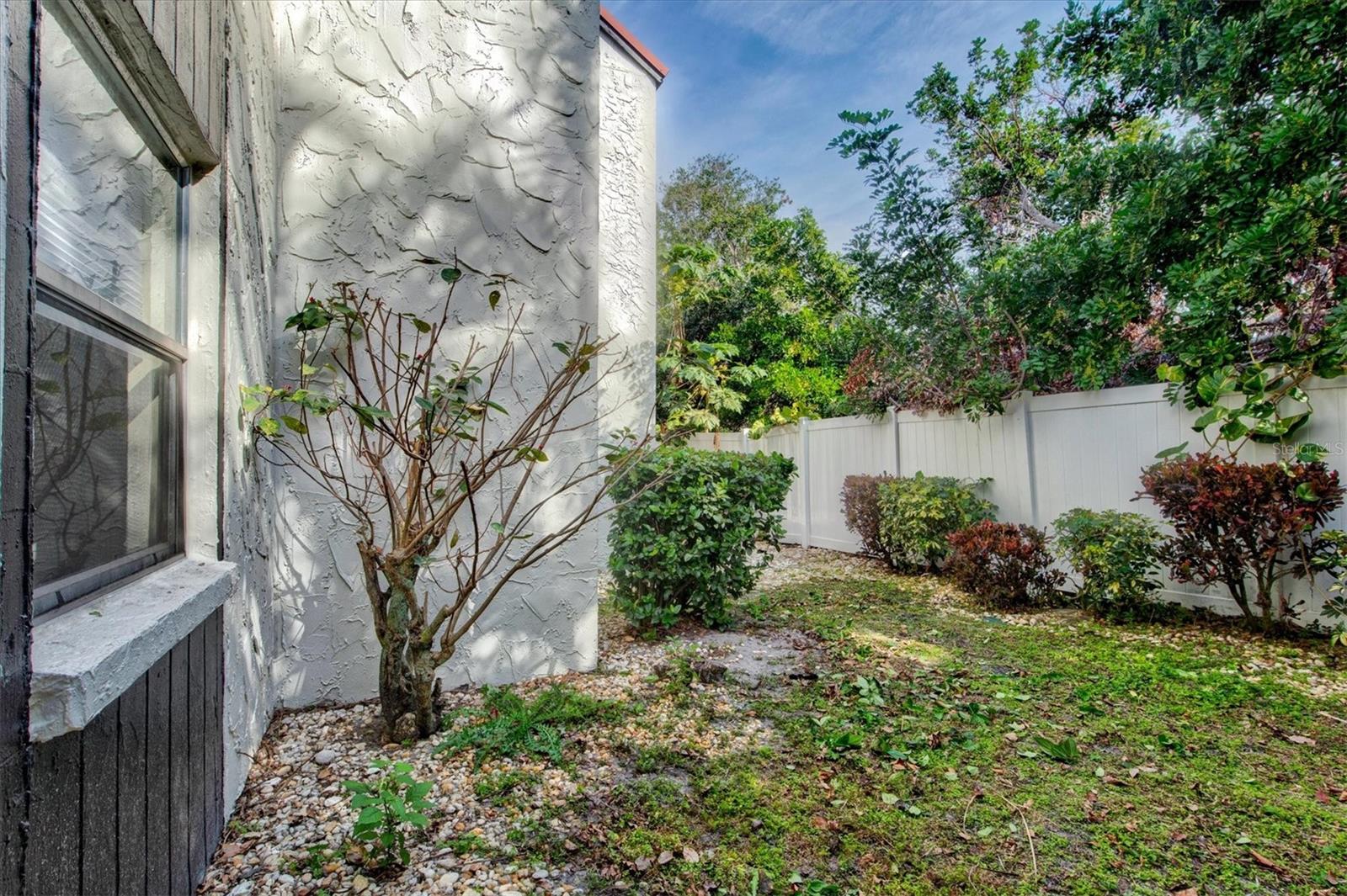 3275 BENEVA RD #104, SARASOTA, FL, 34232
