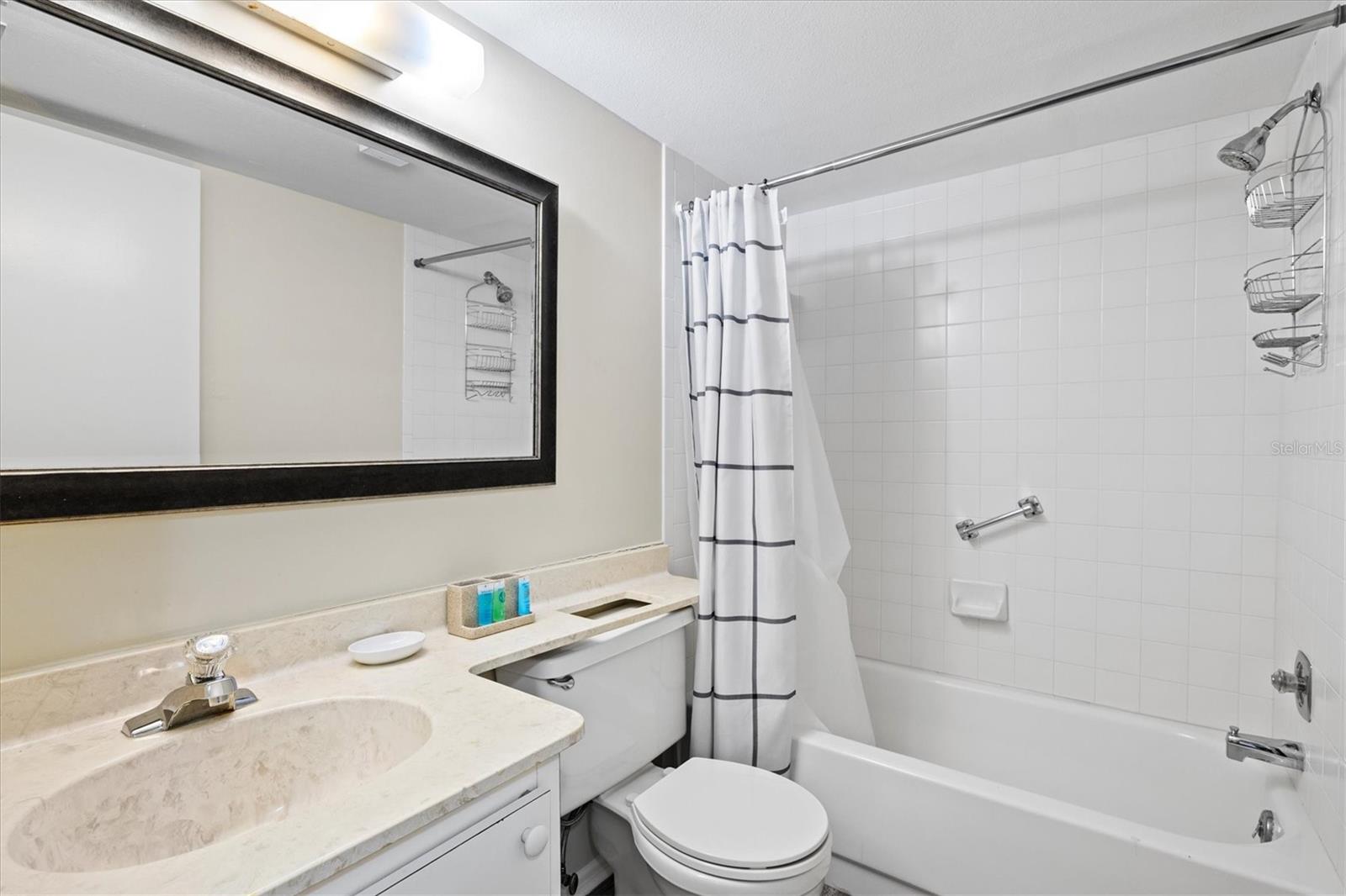 3275 BENEVA RD #104, SARASOTA, FL, 34232