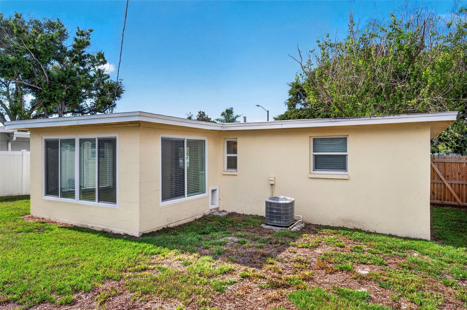 10246 117TH DR, LARGO, FL, 33773
