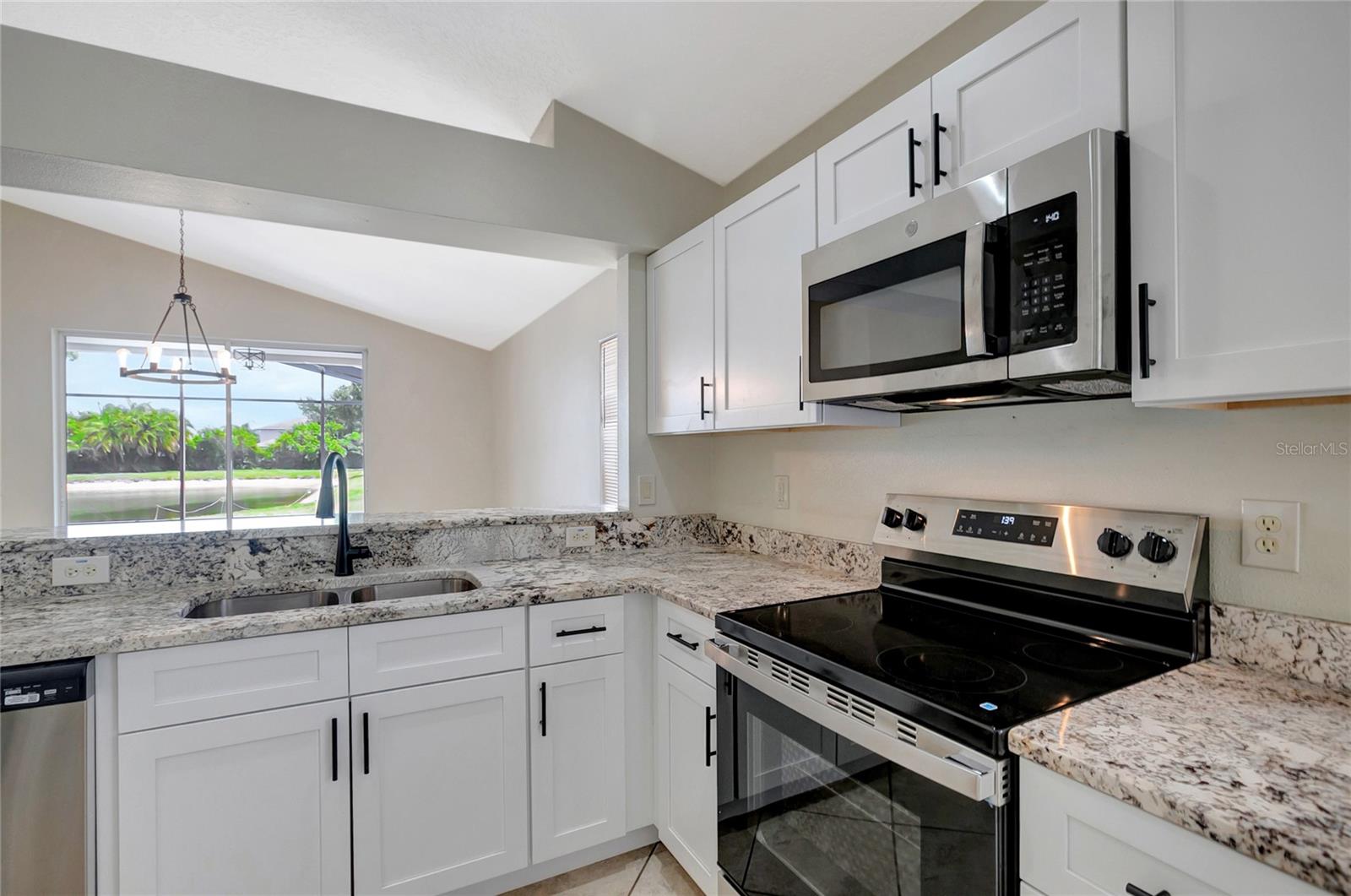 1007 CRISTELLE JEAN DR, RUSKIN, FL, 33570