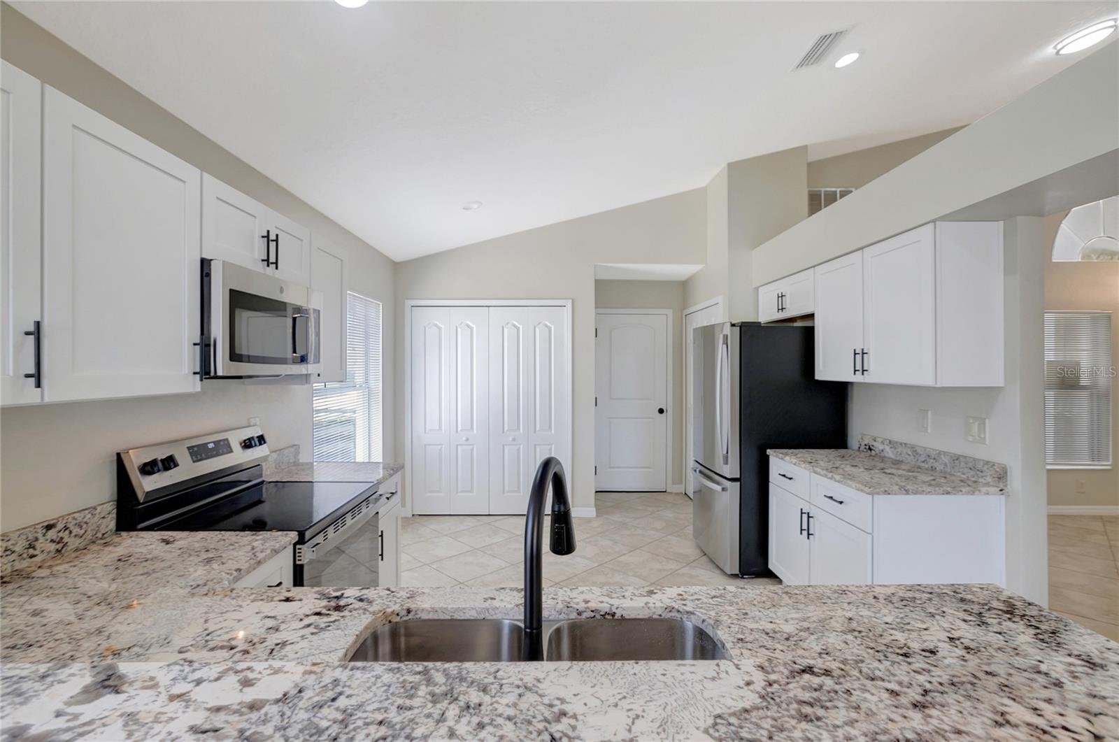 1007 CRISTELLE JEAN DR, RUSKIN, FL, 33570