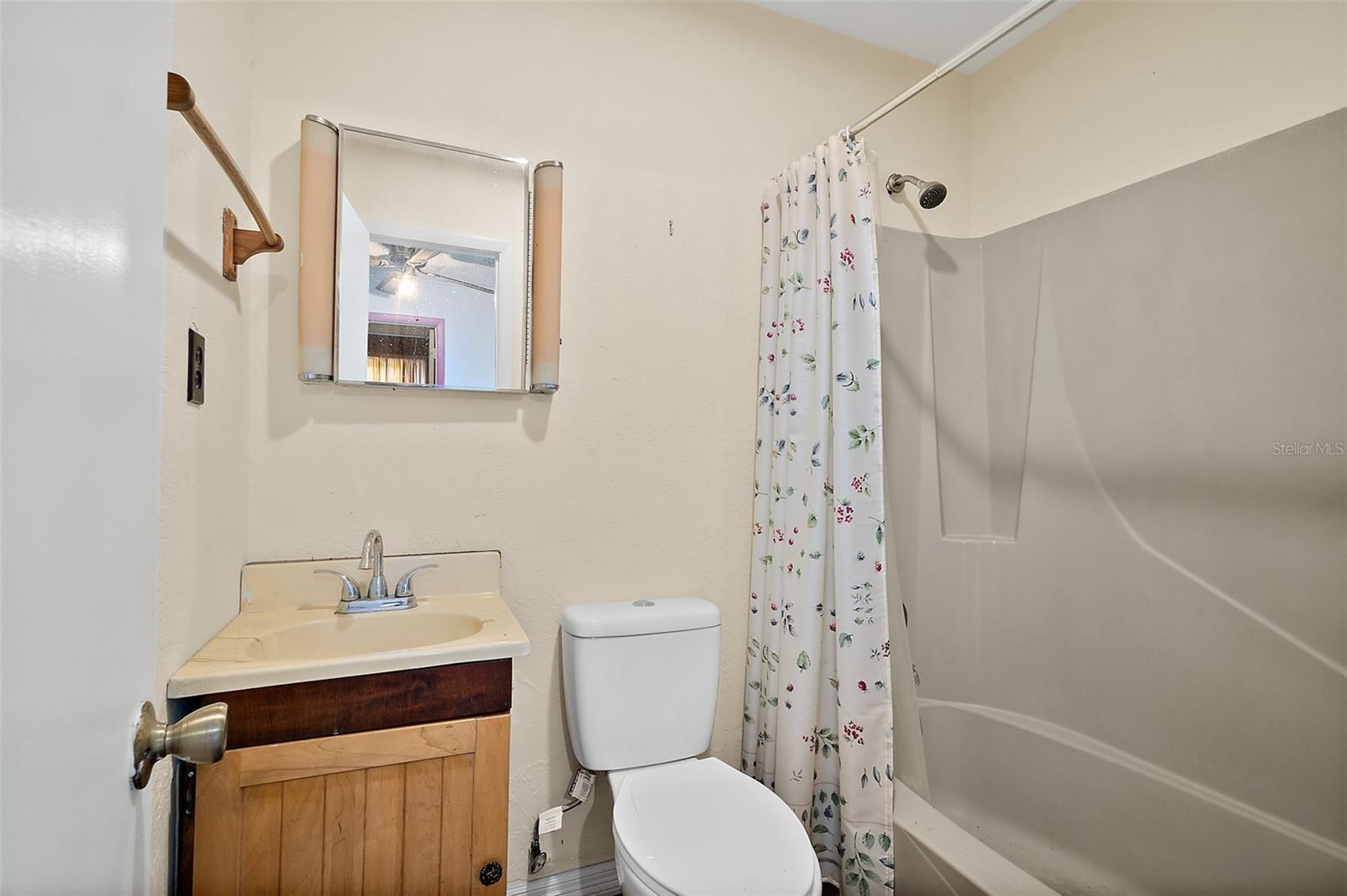 610 N CHAPEL ST, BUNNELL, FL, 32110