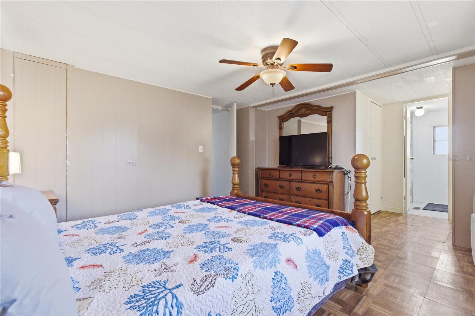 8012 MONTROSE AVE, BROOKSVILLE, FL, 34613