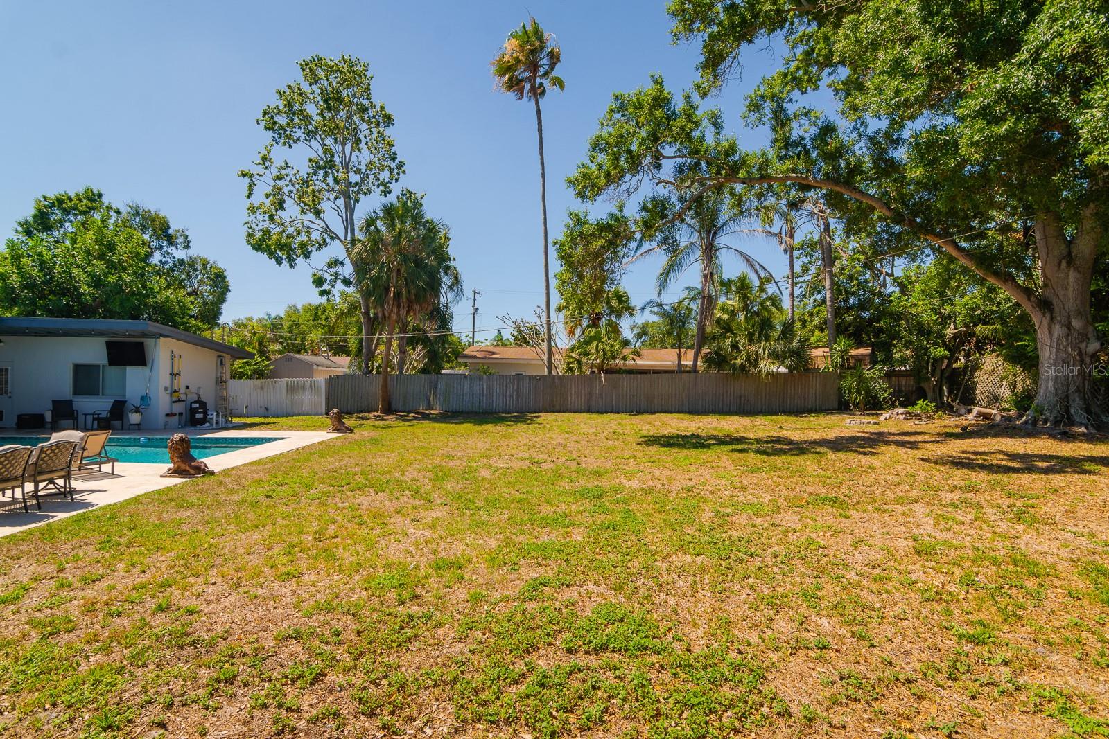 1424 S EVERGREEN AVE, CLEARWATER, FL, 33756