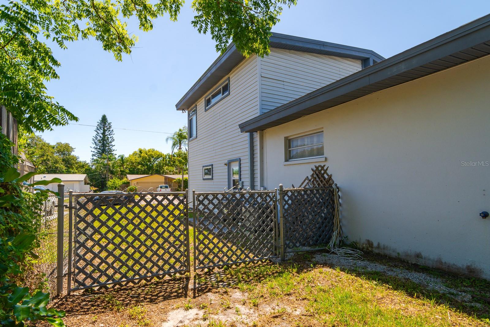 1424 S EVERGREEN AVE, CLEARWATER, FL, 33756