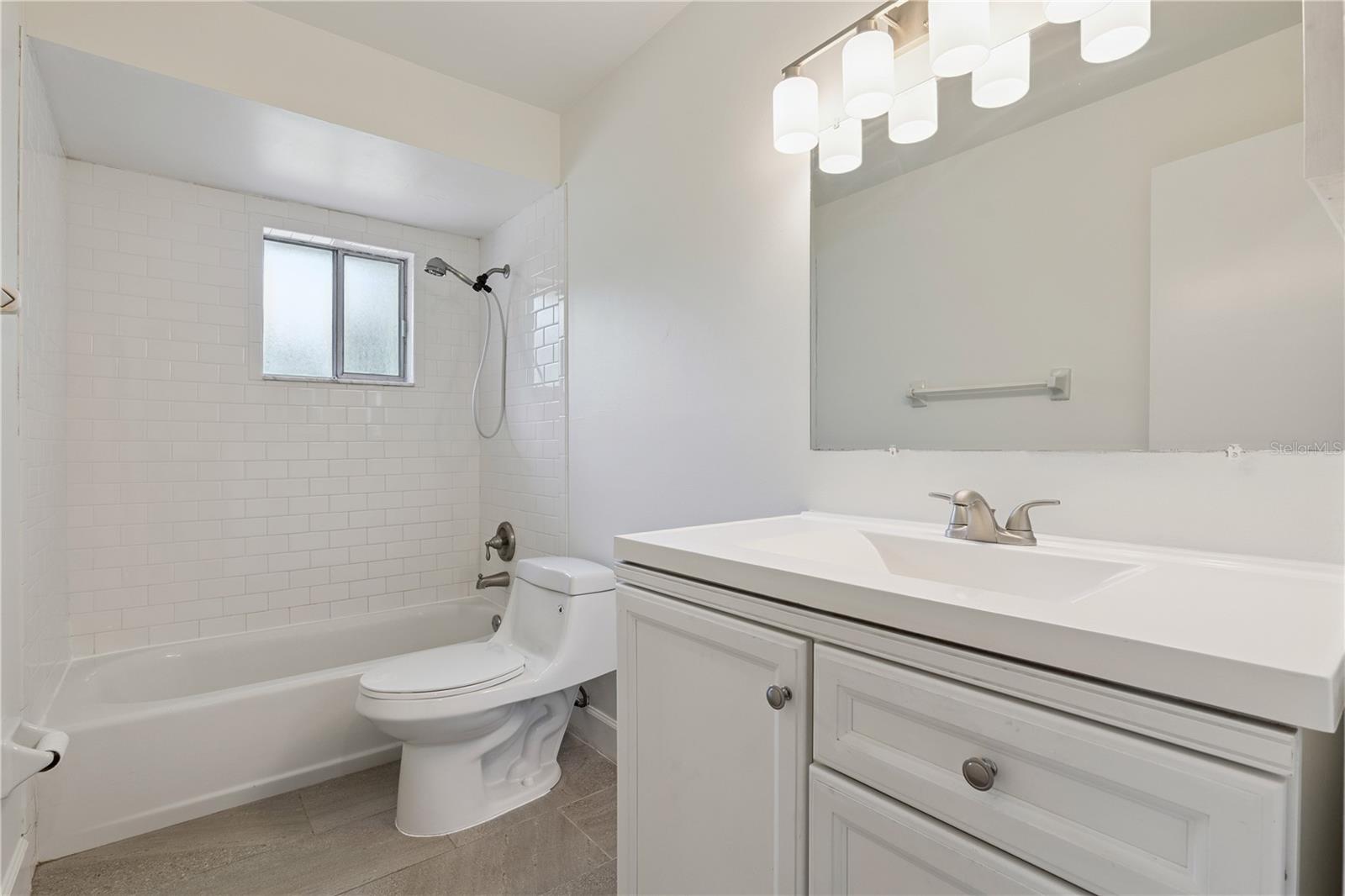 110 HOLDERNESS DR, LONGWOOD, FL, 32779