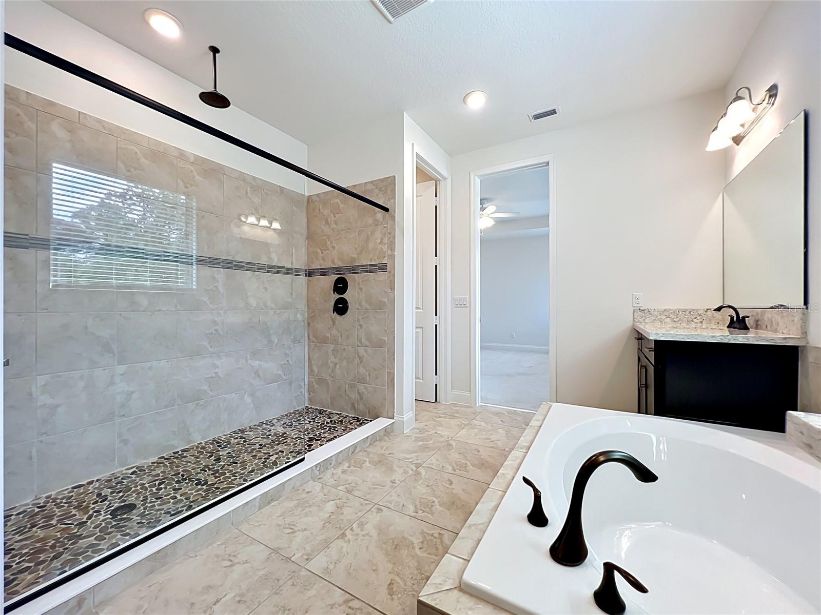 8409 VIVARO ISLE WAY, WINDERMERE, FL, 34786