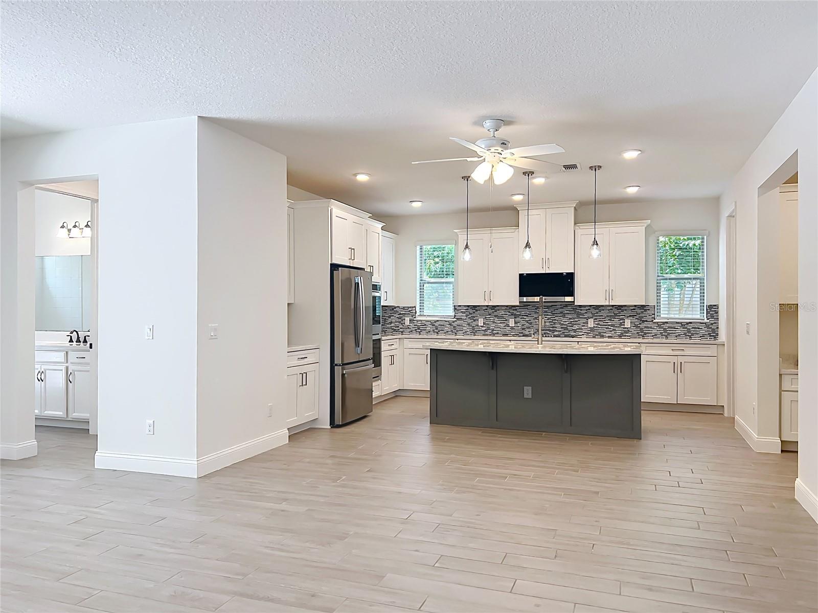 8409 VIVARO ISLE WAY, WINDERMERE, FL, 34786