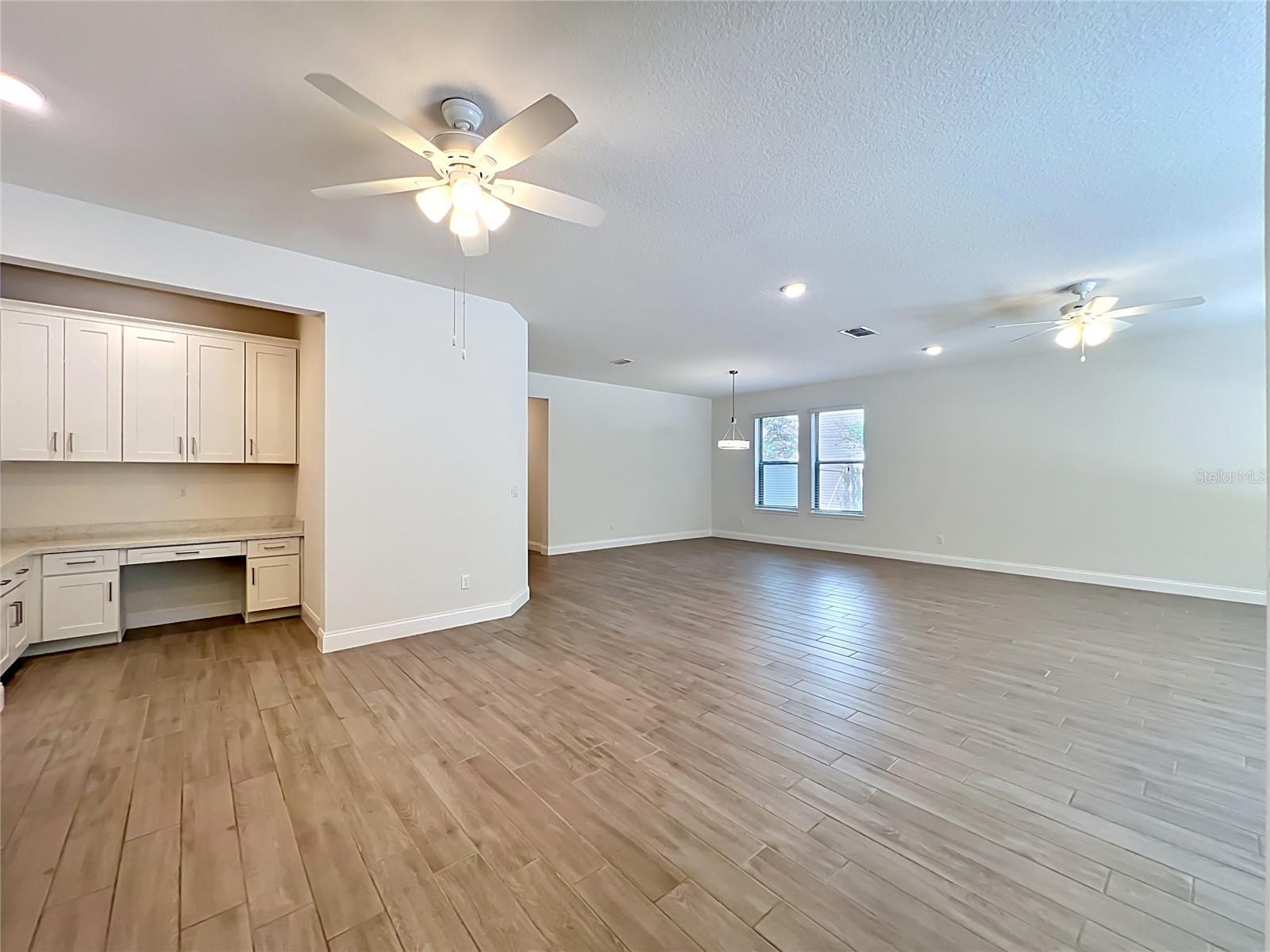 8409 VIVARO ISLE WAY, WINDERMERE, FL, 34786