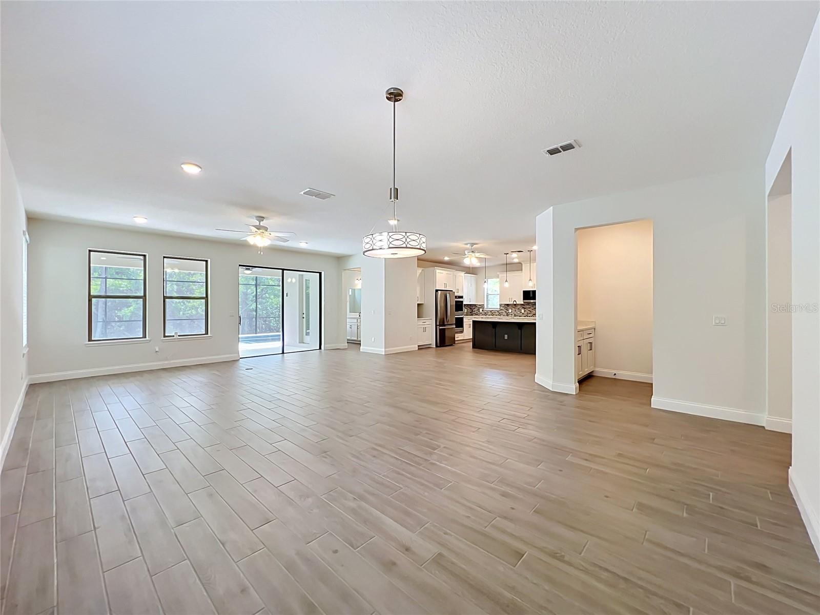 8409 VIVARO ISLE WAY, WINDERMERE, FL, 34786