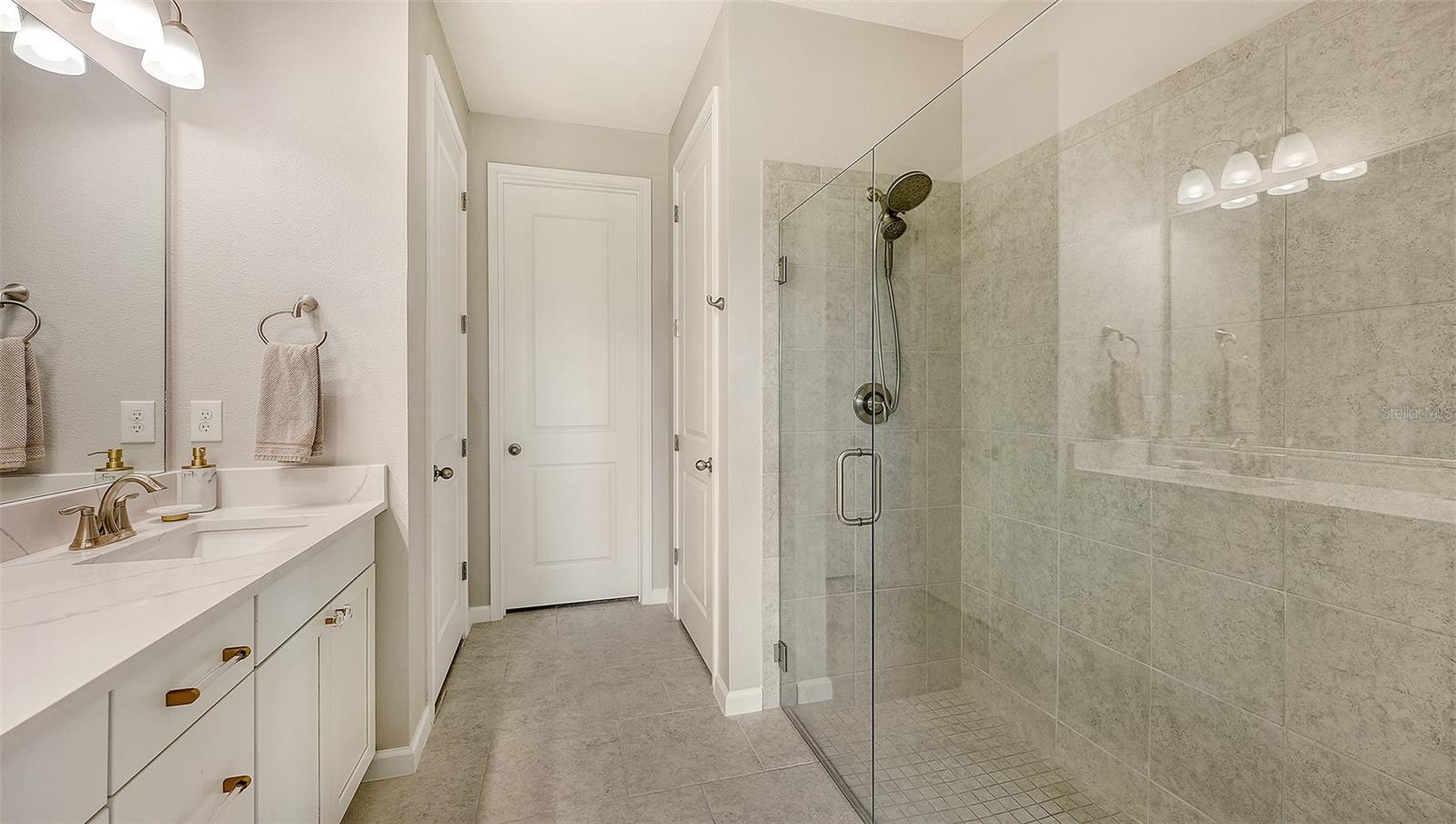 8704 RAIN SONG RD, SARASOTA, FL, 34238