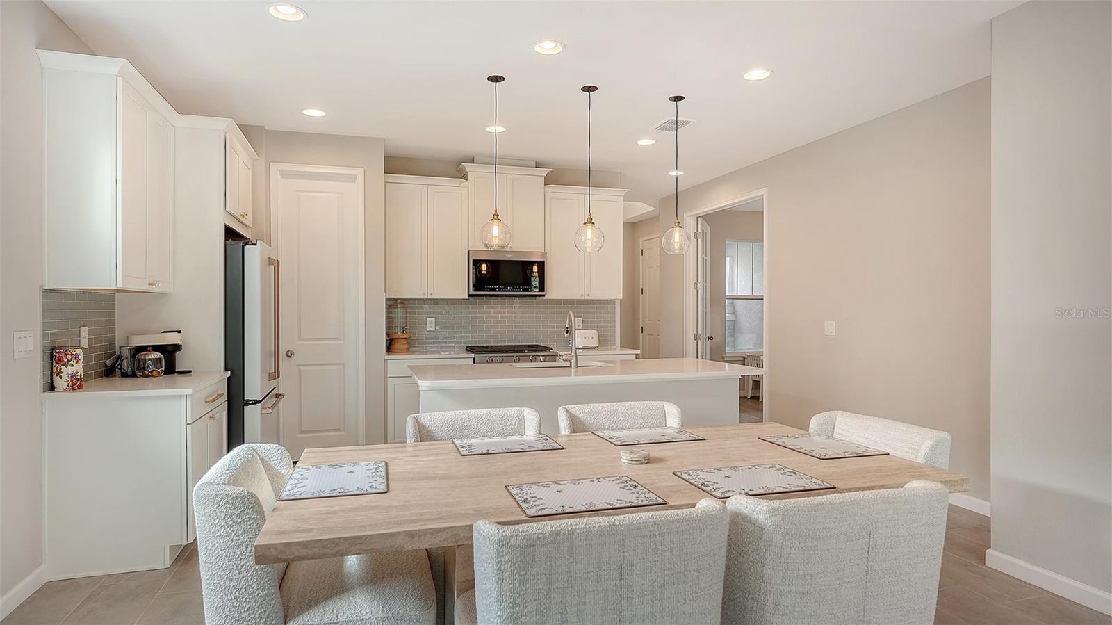 8704 RAIN SONG RD, SARASOTA, FL, 34238