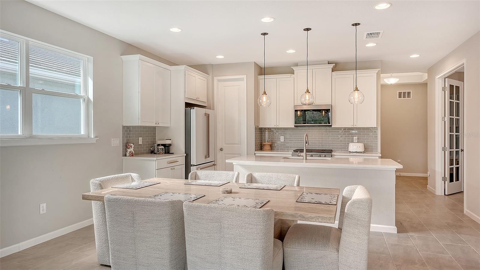 8704 RAIN SONG RD, SARASOTA, FL, 34238