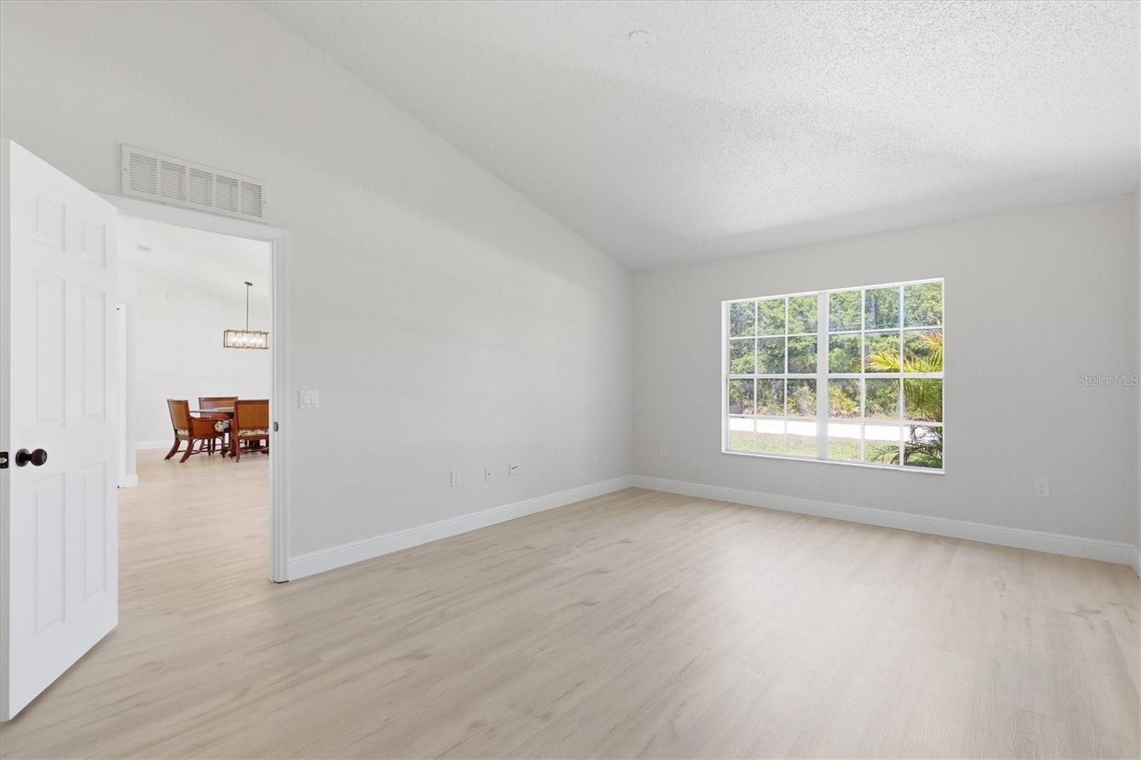 18063 PARROT RD, WEEKI WACHEE, FL, 34614