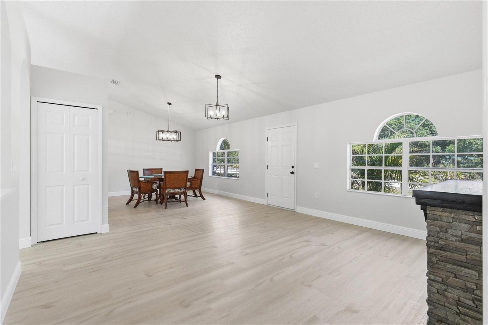 18063 PARROT RD, WEEKI WACHEE, FL, 34614