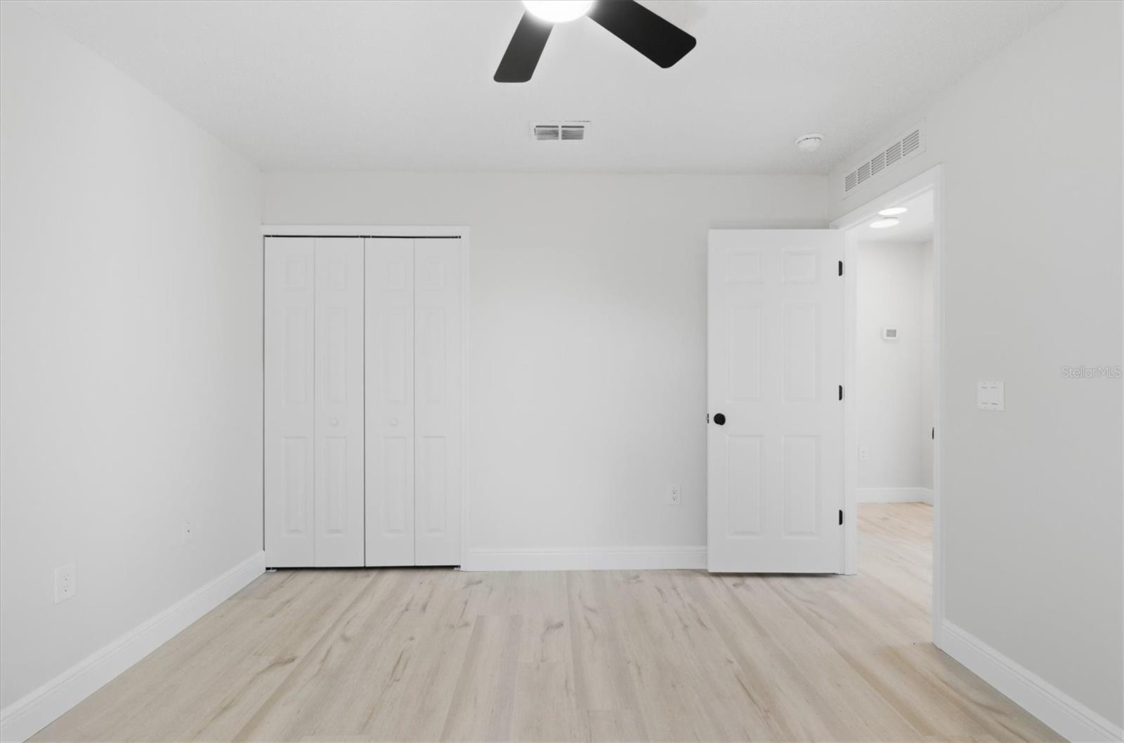 18063 PARROT RD, WEEKI WACHEE, FL, 34614