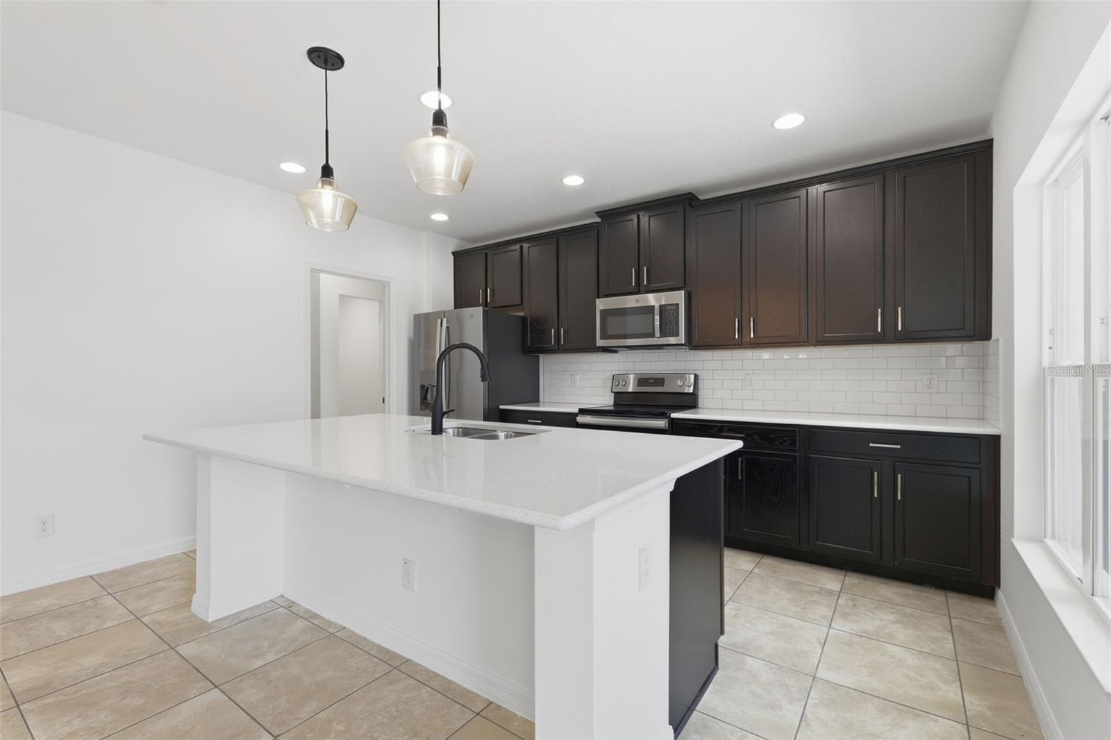 652 SAMUEL PL, DAVENPORT, FL, 33837