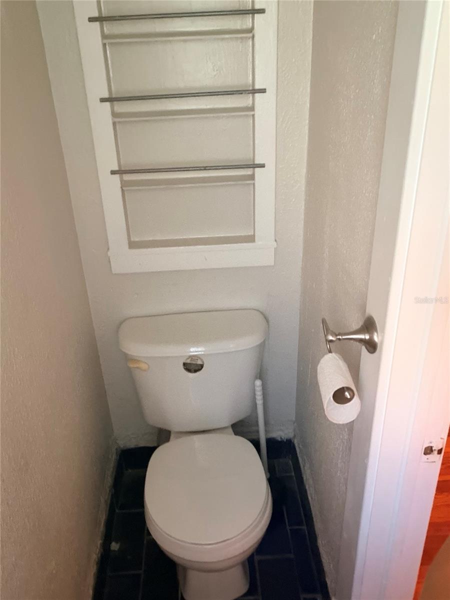1004 PALMER ST, ORLANDO, FL, 32801