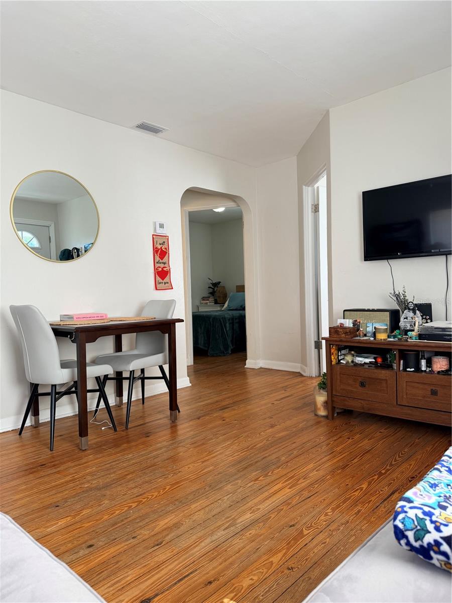 1004 PALMER ST, ORLANDO, FL, 32801