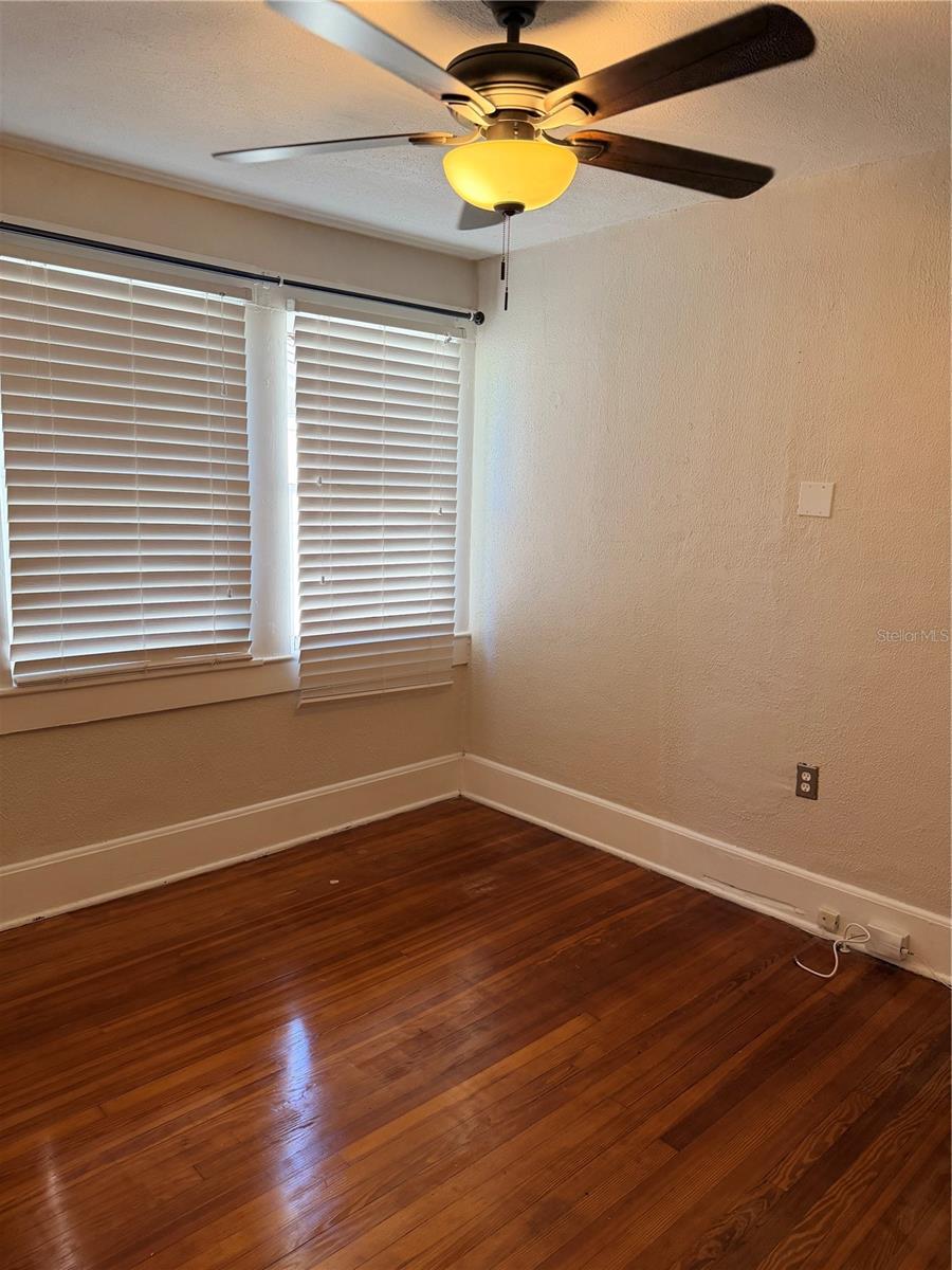 1004 PALMER ST, ORLANDO, FL, 32801