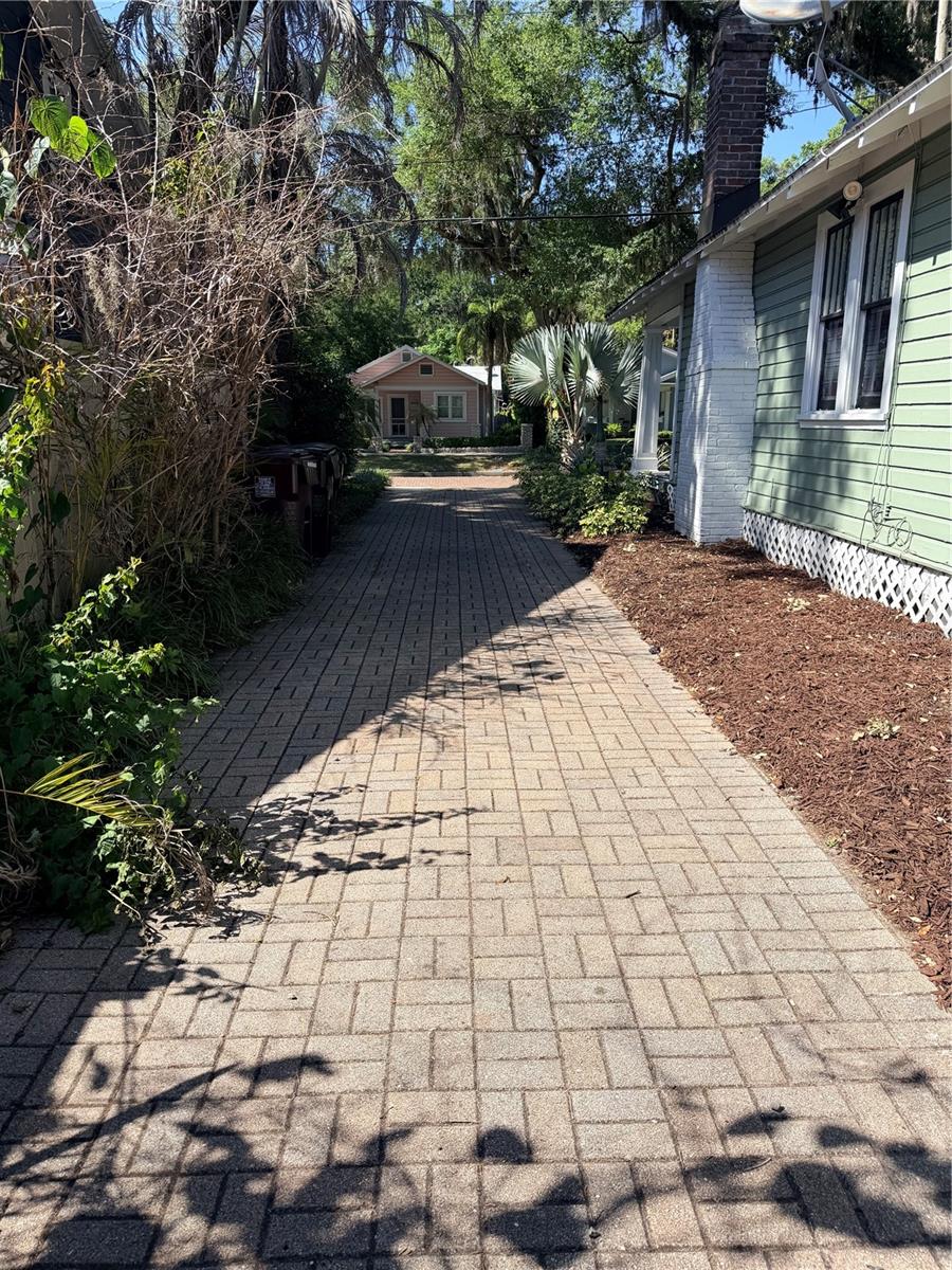 1004 PALMER ST, ORLANDO, FL, 32801