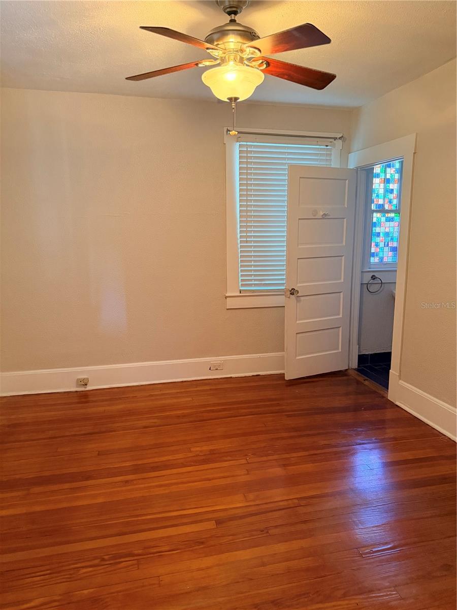 1004 PALMER ST, ORLANDO, FL, 32801