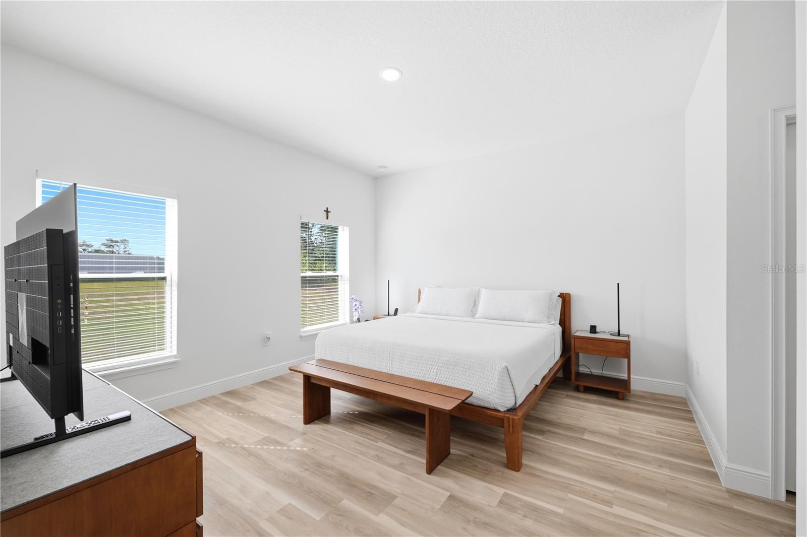 320 MARION OAKS GOLF RD, OCALA, FL, 34473