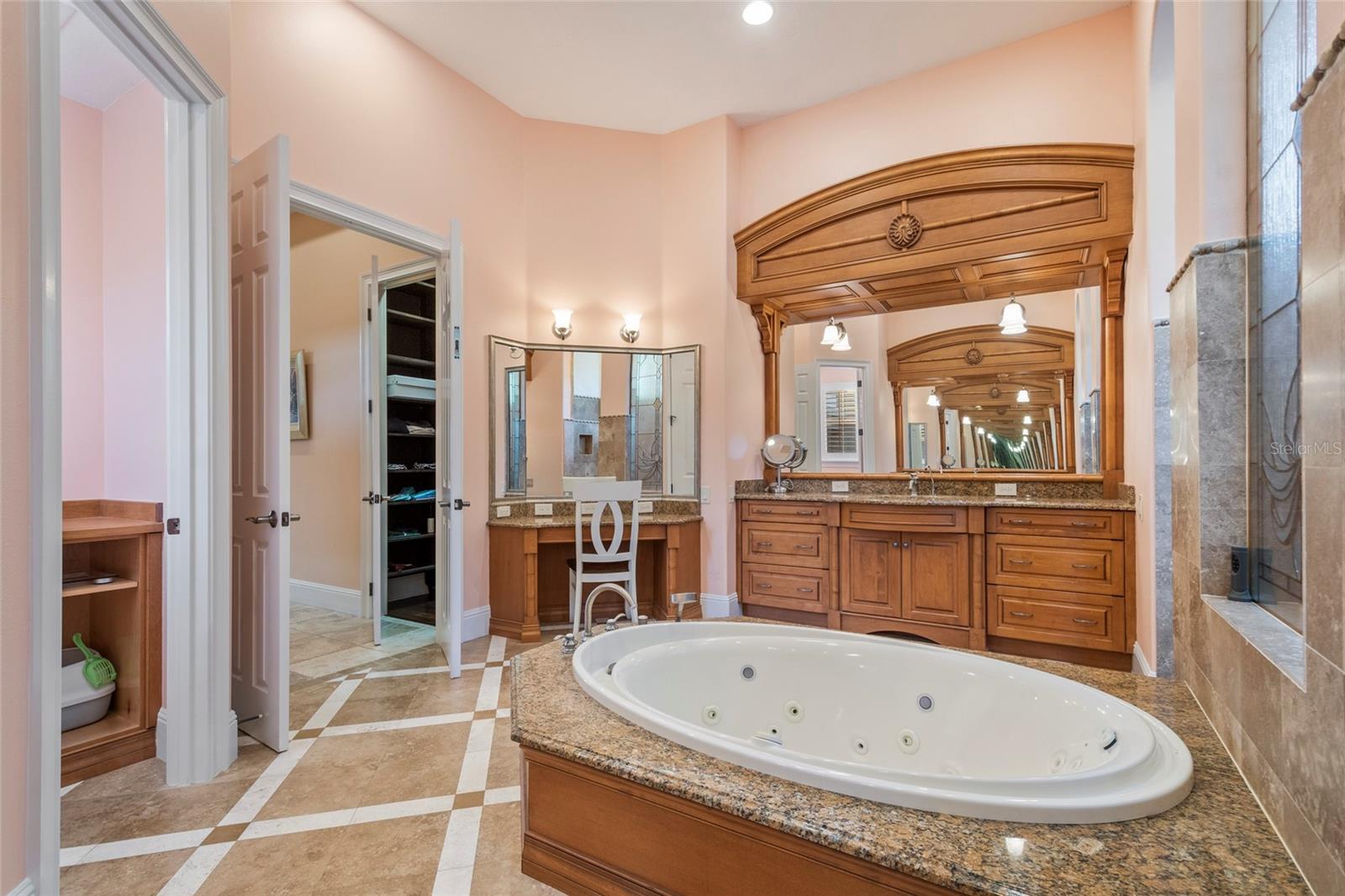 8340 LAKE BURDEN CIR, WINDERMERE, FL, 34786