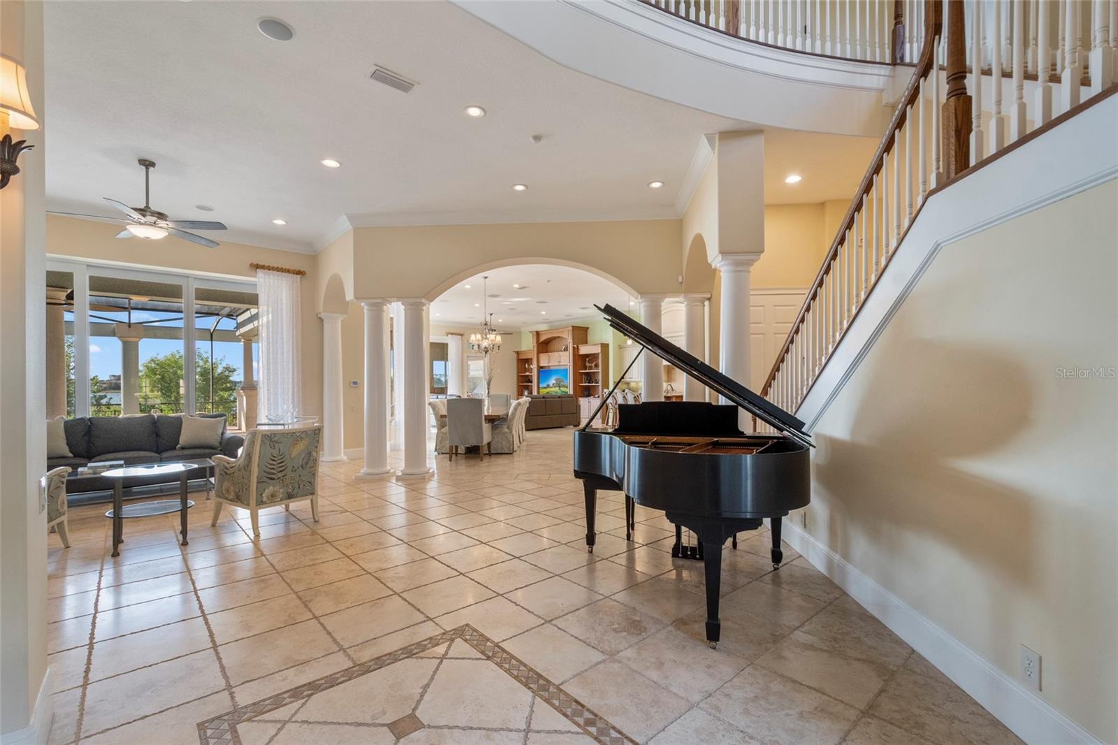8340 LAKE BURDEN CIR, WINDERMERE, FL, 34786