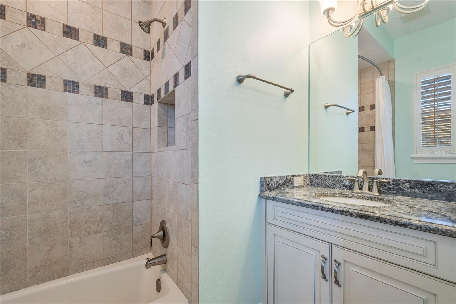 8340 LAKE BURDEN CIR, WINDERMERE, FL, 34786