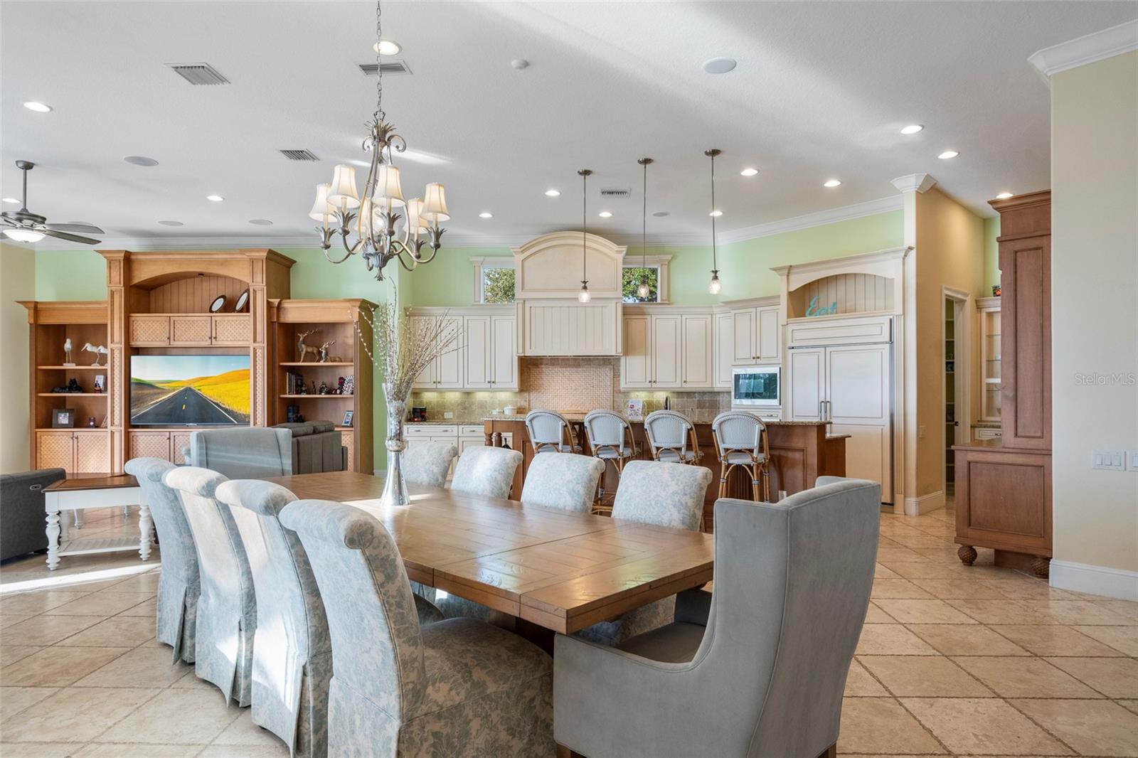 8340 LAKE BURDEN CIR, WINDERMERE, FL, 34786
