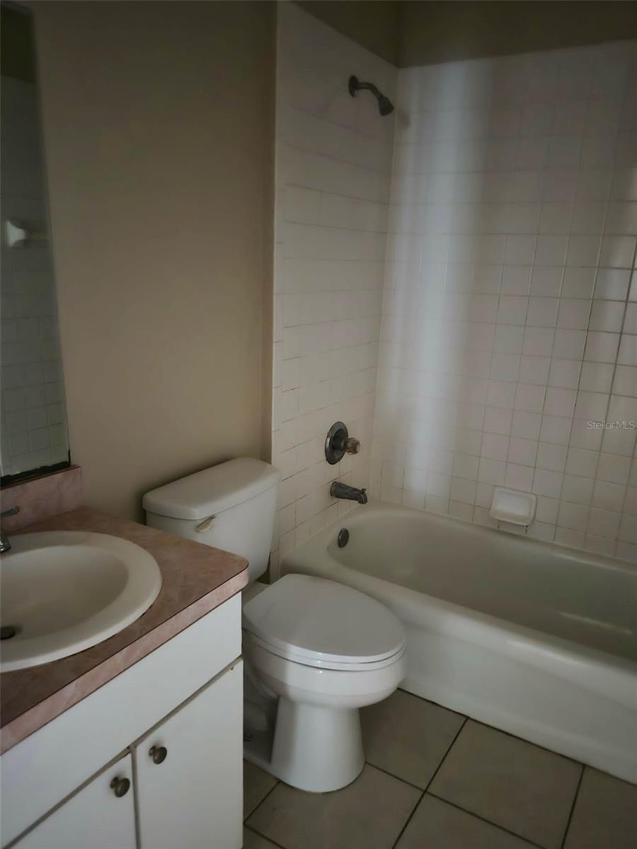 11 POINSETTIAL LN, PALM COAST, FL, 32164