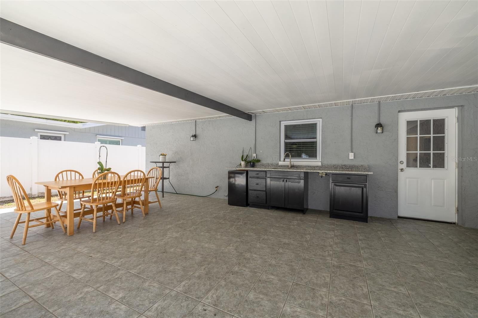 1819 WEST DR, CLEARWATER, FL, 33755
