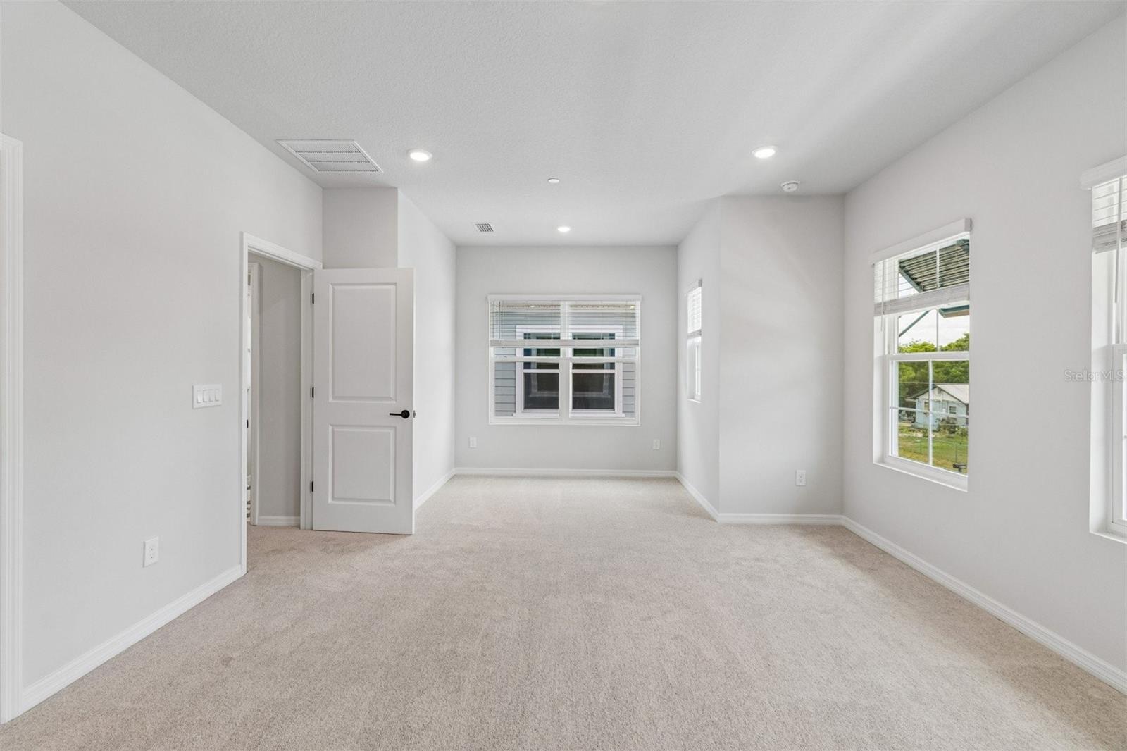 4357 ROUSH AVE, ORLANDO, FL, 32803