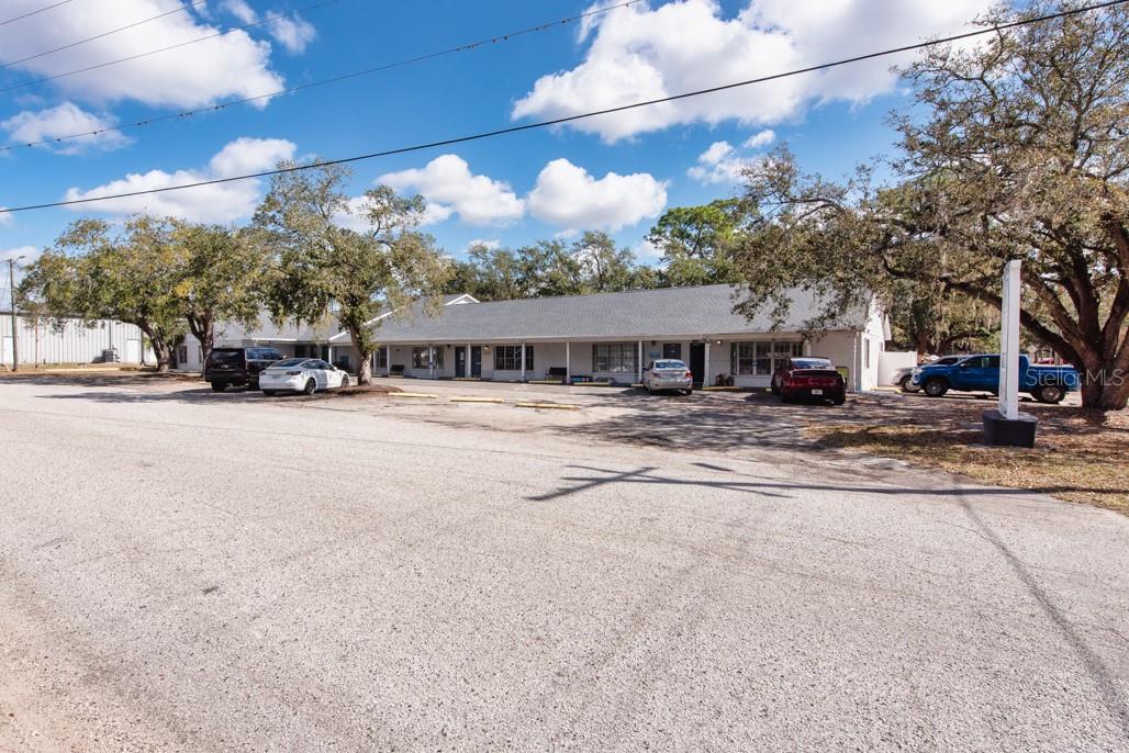 7414 COMMERCE ST #102, RIVERVIEW, FL, 33578
