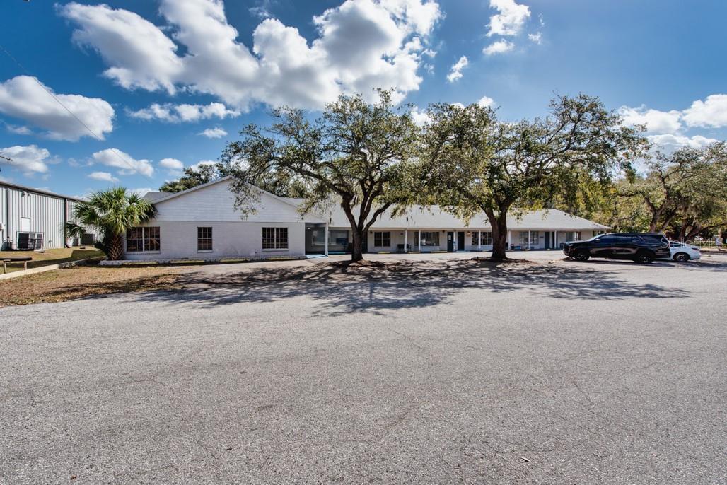 7414 COMMERCE ST #102, RIVERVIEW, FL, 33578