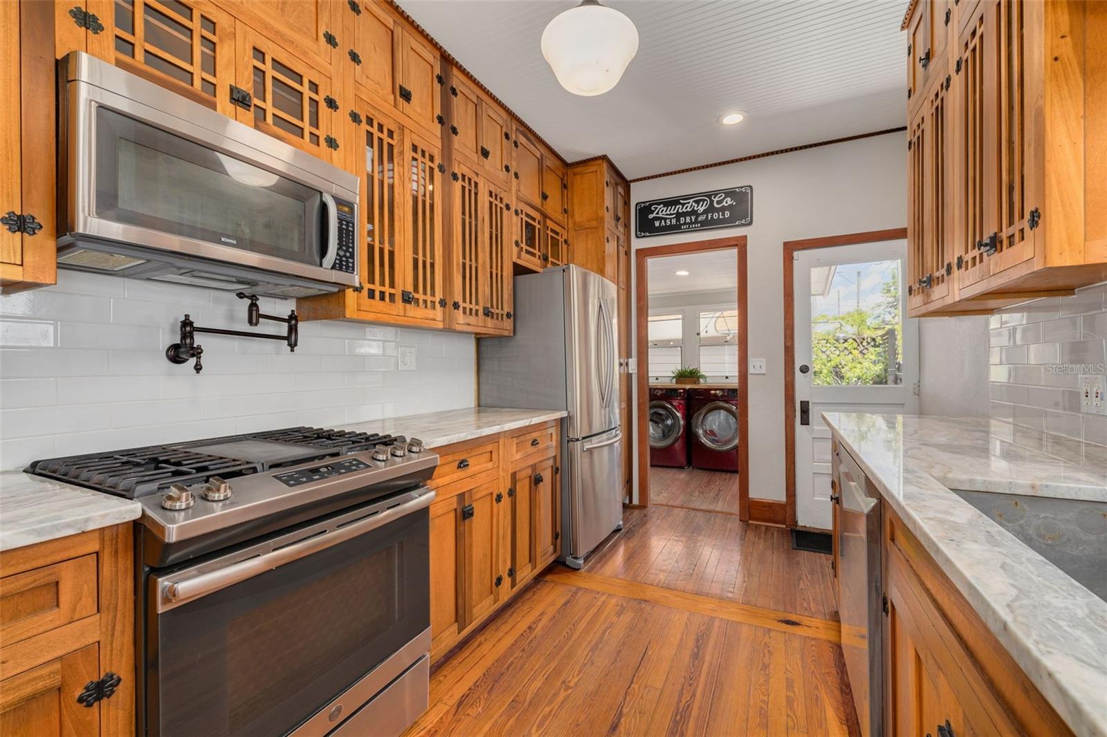 533 8TH AVE N, ST PETERSBURG, FL, 33701