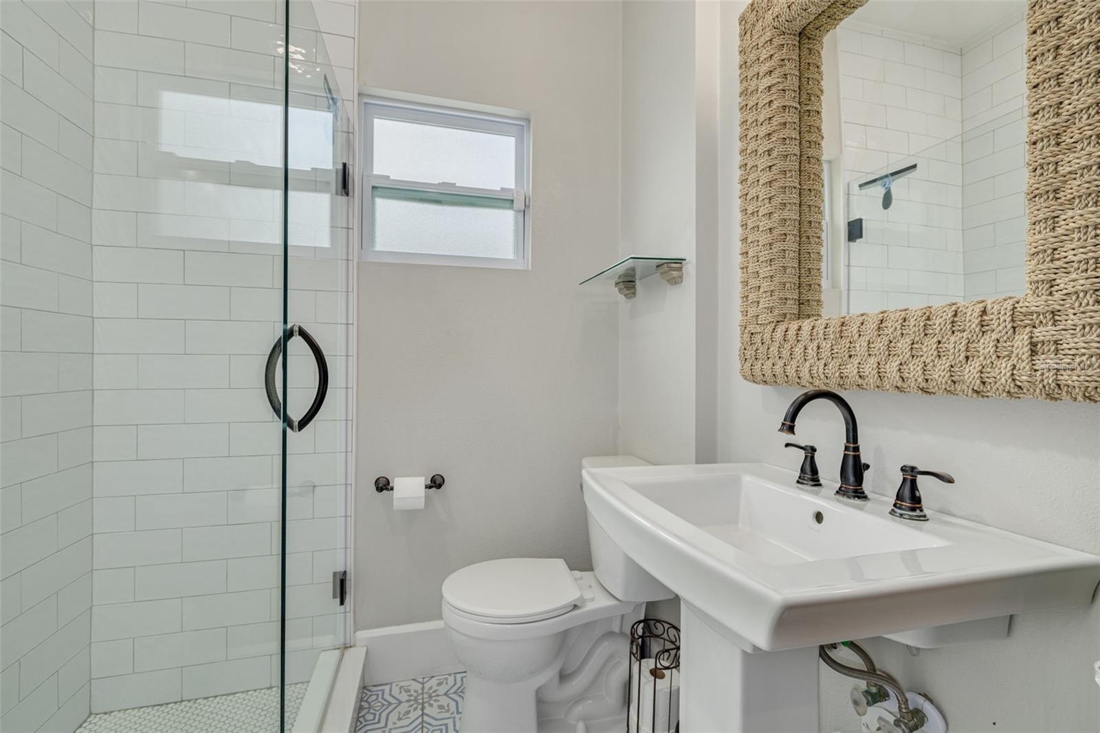 533 8TH AVE N, ST PETERSBURG, FL, 33701