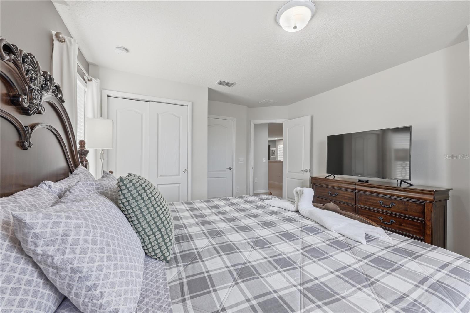 8956 ZURICH LN, KISSIMMEE, FL, 34747