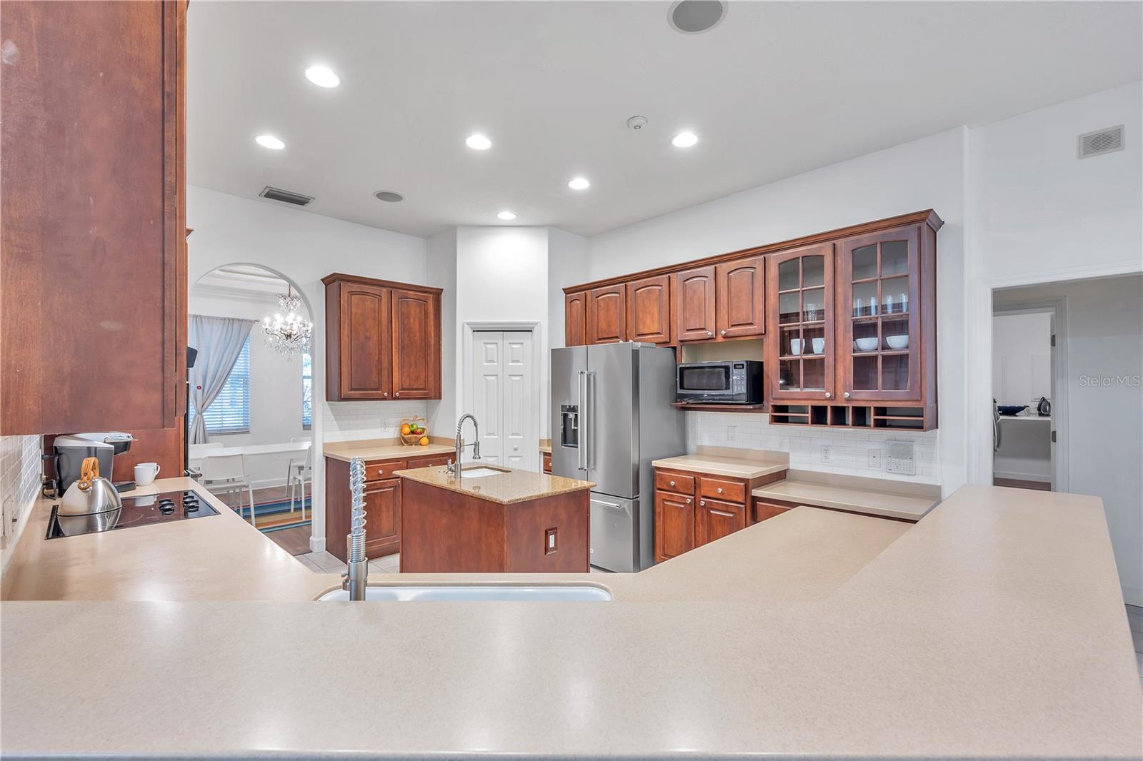1507 W WINDHORST RD, BRANDON, FL, 33510