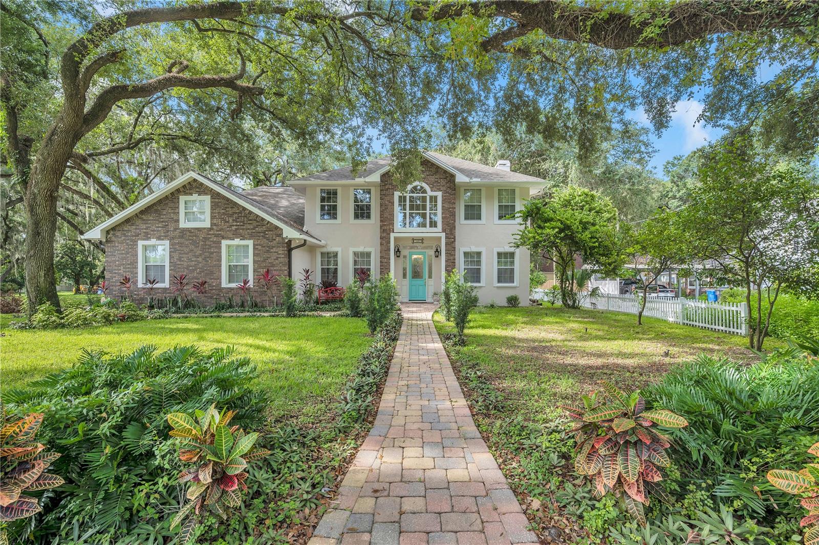 1507 W WINDHORST RD, BRANDON, FL, 33510