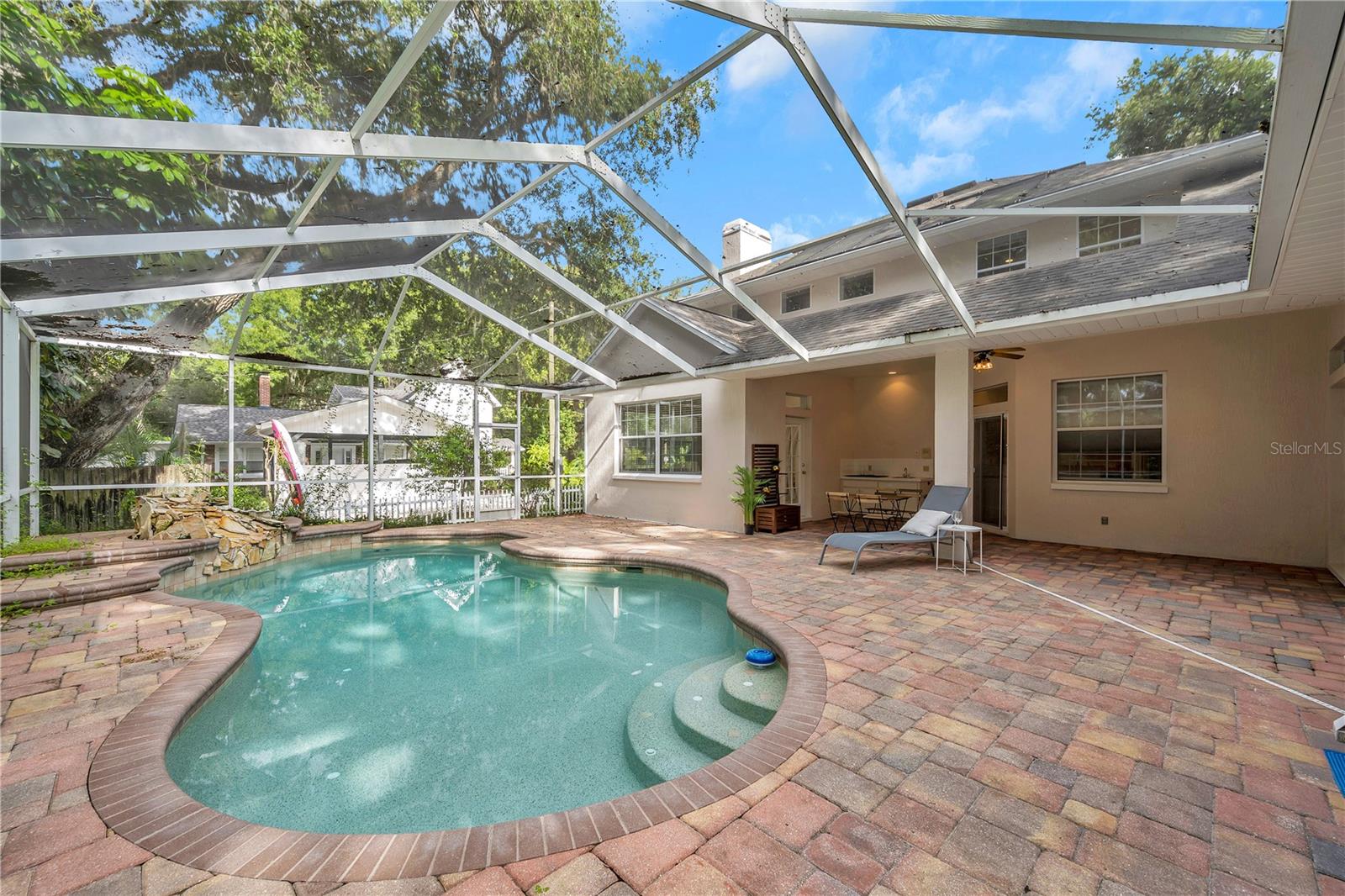 1507 W WINDHORST RD, BRANDON, FL, 33510