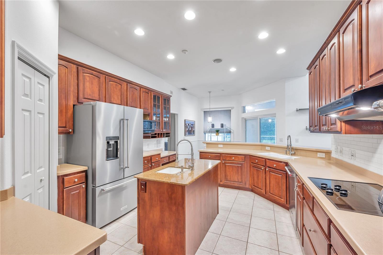 1507 W WINDHORST RD, BRANDON, FL, 33510