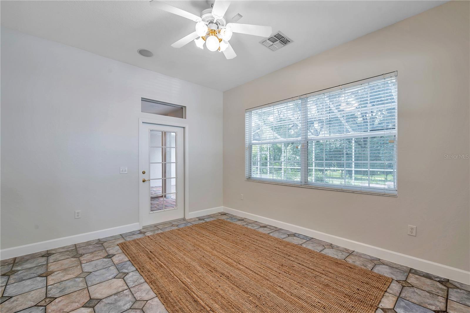 1507 W WINDHORST RD, BRANDON, FL, 33510