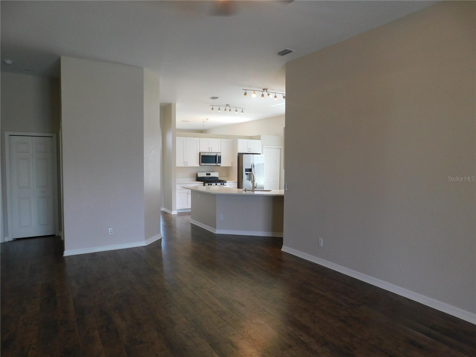 1247 VINETREE DR, BRANDON, FL, 33510