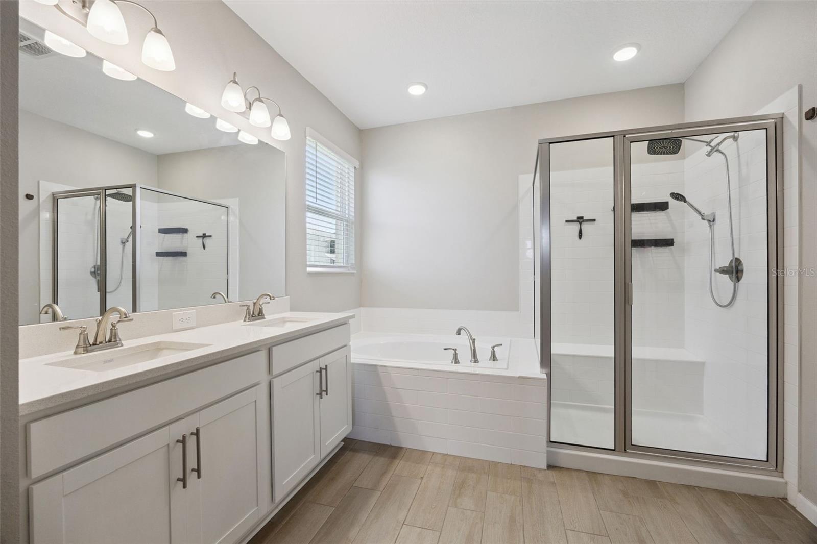 10053 SPRING LAKE DR, CLERMONT, FL, 34711