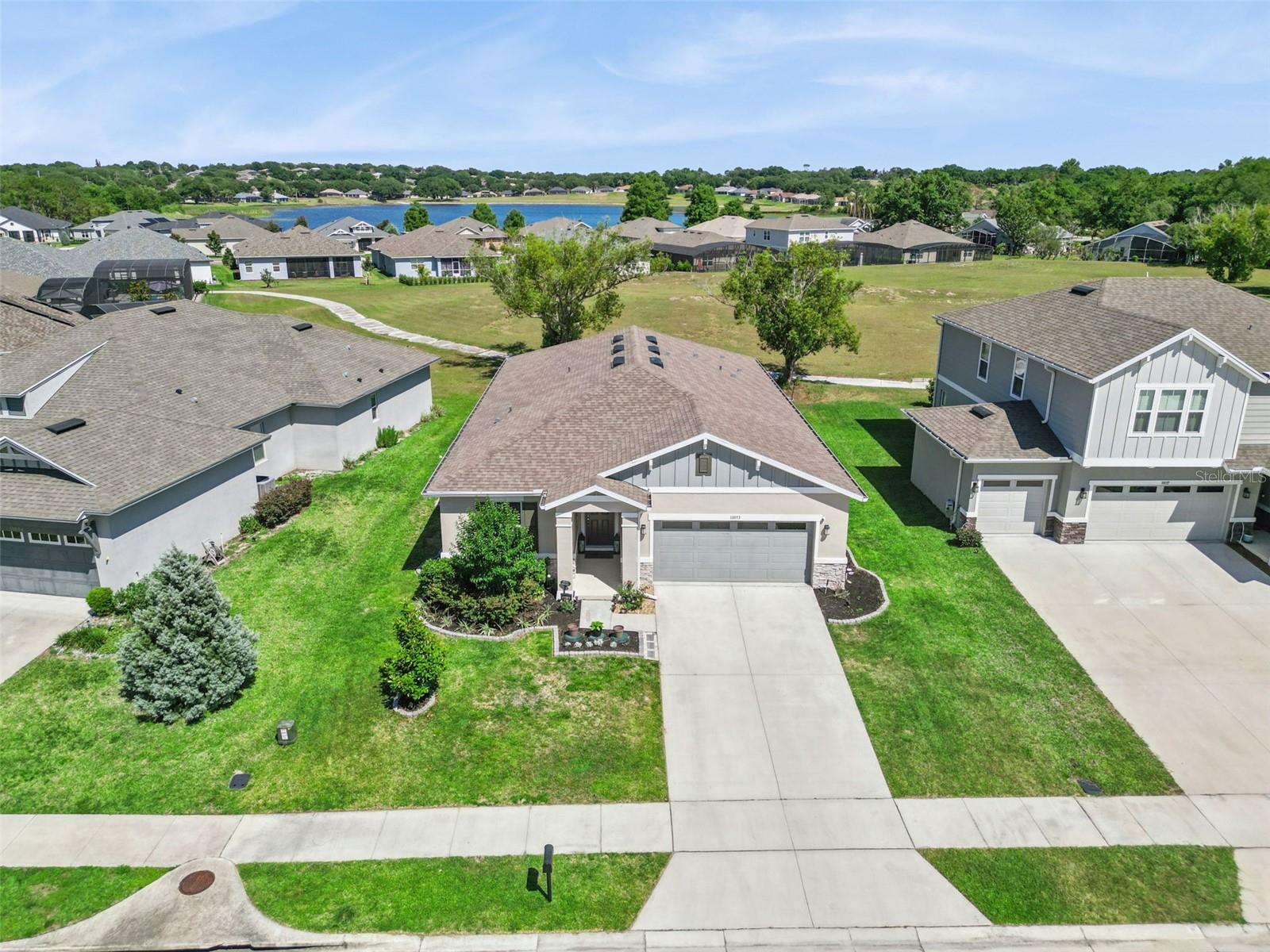 10053 SPRING LAKE DR, CLERMONT, FL, 34711
