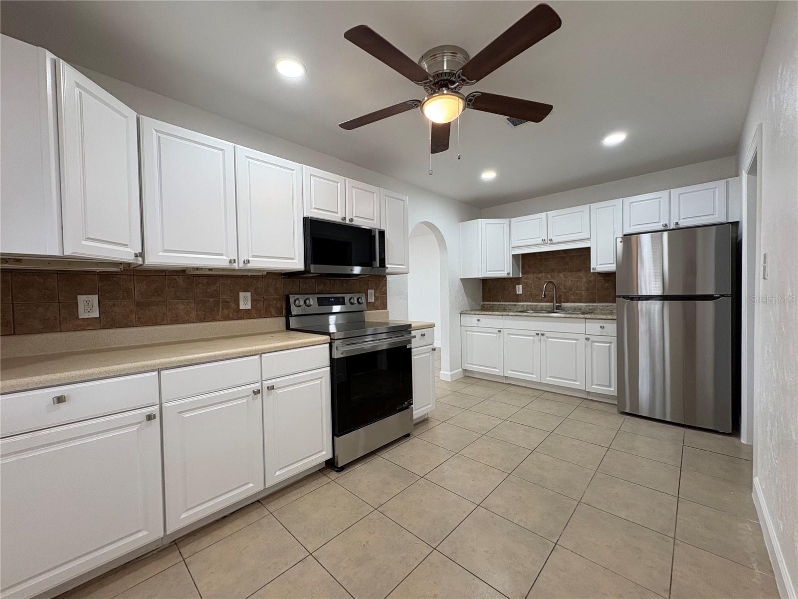 2847 OAK ST, SARASOTA, FL, 34237