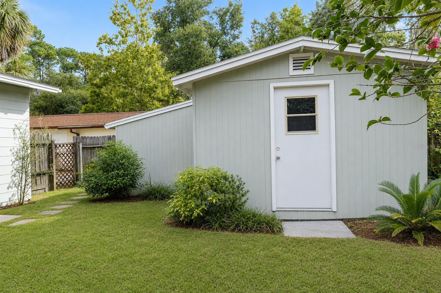 703 NE 6TH PL, GAINESVILLE, FL, 32601